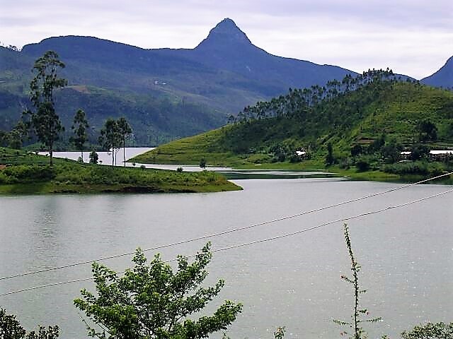 Adams-Peak-Near.jpg