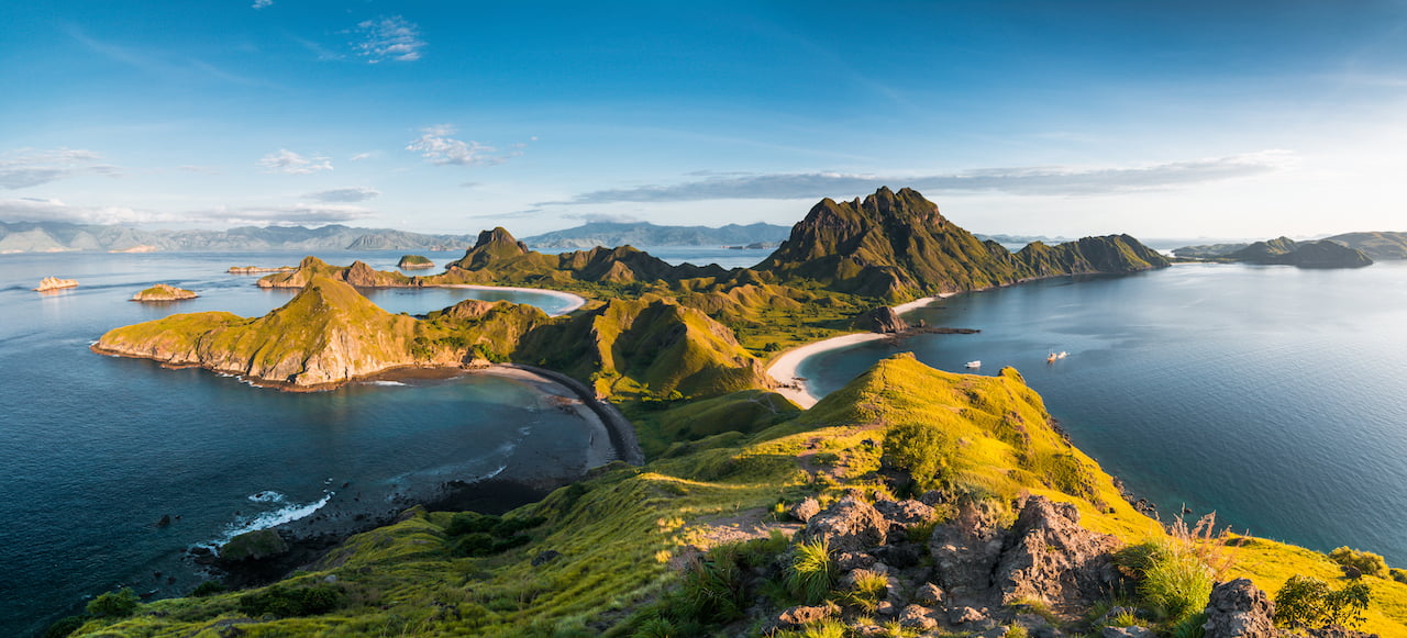 Indonesia_Padar-Island.jpg